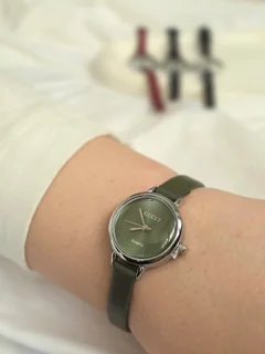 ساعت سبز گوچی