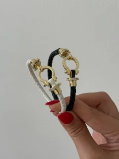 دستبند امگا
