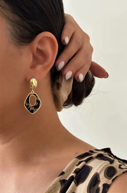 گوشواره متنوع پلنگی